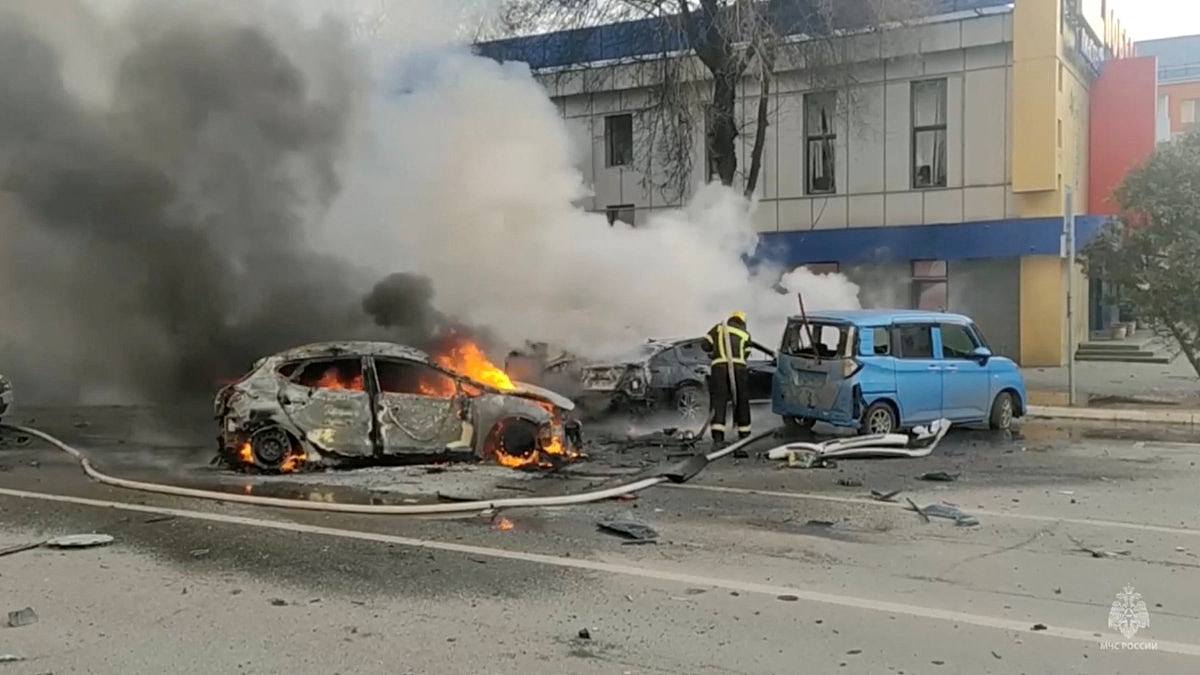 乌克兰炮击俄罗斯别尔哥罗德市中心，14死108伤（图） - 1