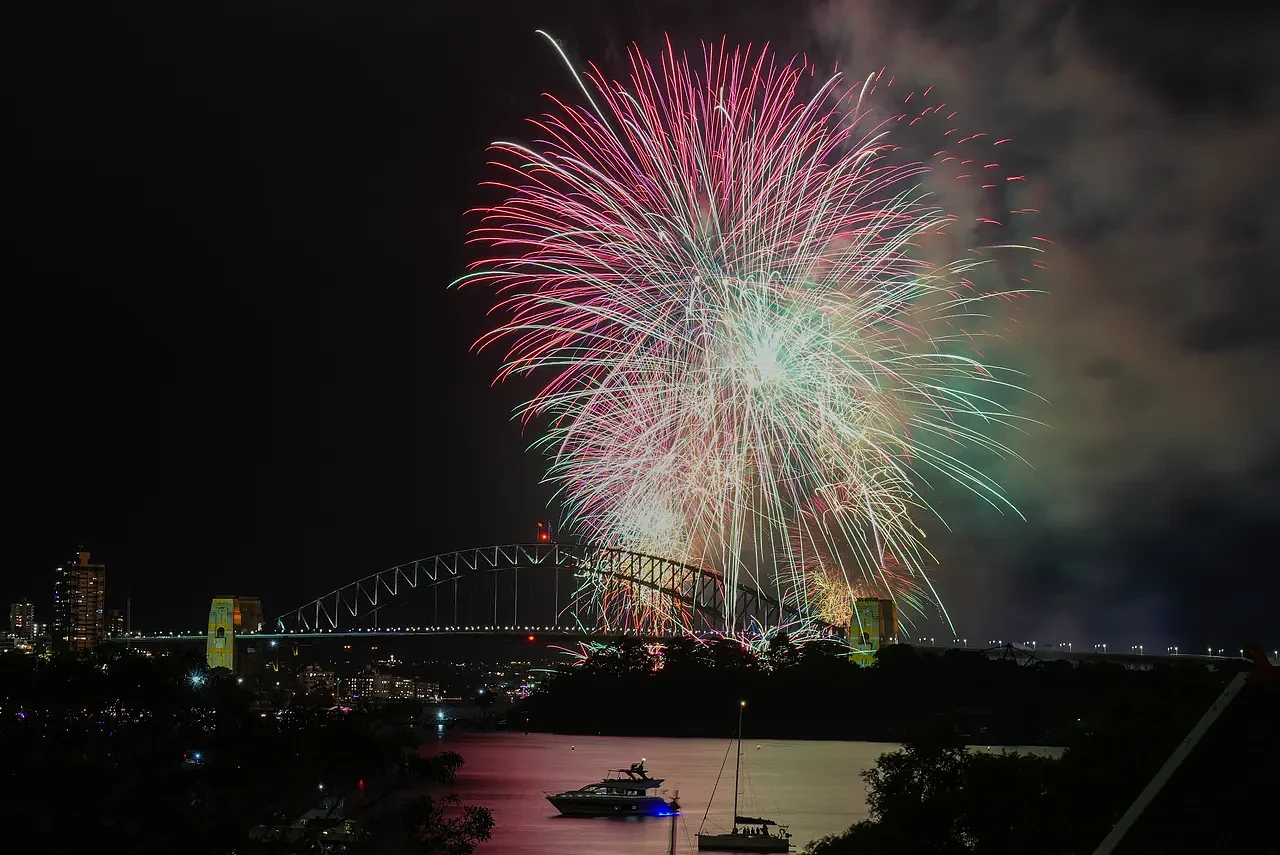 澳洲烟火先睹为快！悉尼要当全球“跨年之都”（视频/组图） - 1