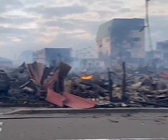 日本地震：轮岛朝市通逾百建筑焚毁珠洲市翻船！17人心肺功能停止（视频/组图） - 3