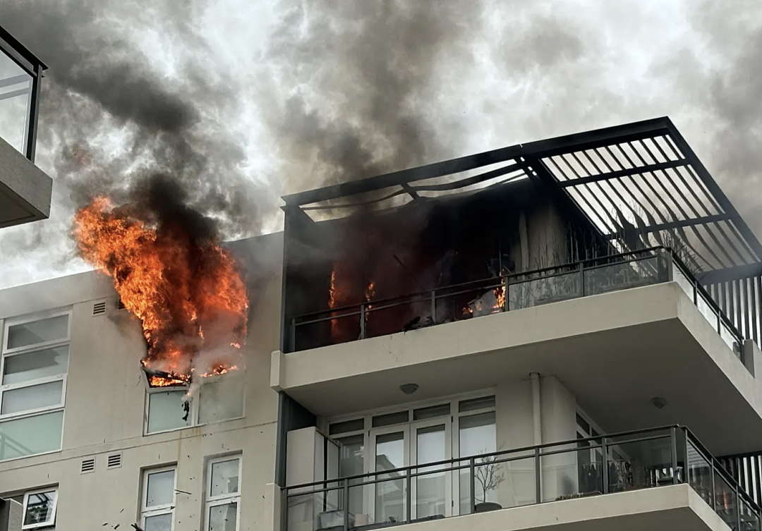 突发 | 新年悲剧：悉尼一处公寓发生火灾，45岁男子不幸罹难，新州火灾风险区域快速收藏！（组图） - 6