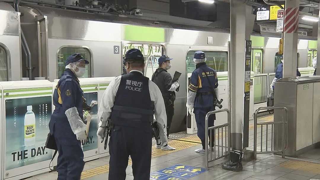 日本东京电车内发生无差别杀人事件！3人重伤，1人轻伤（组图） - 7
