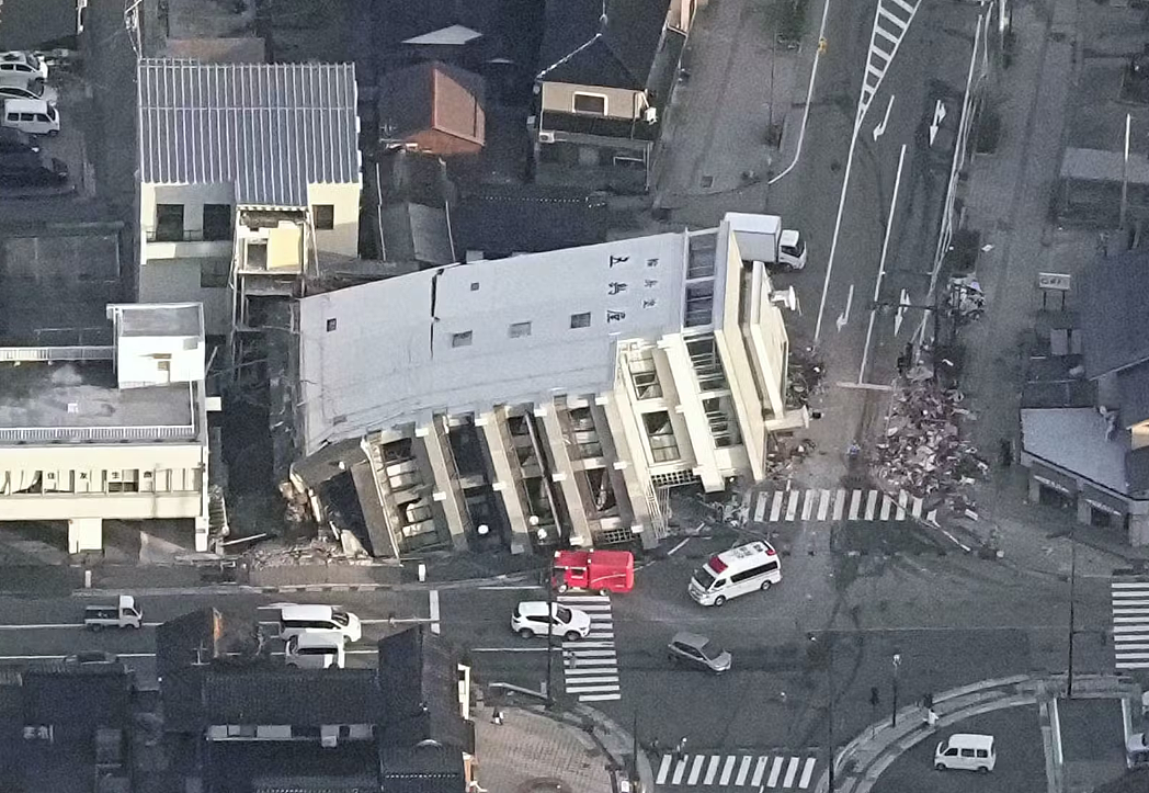 日本能登地震最新进展：94人死亡，242人失联，100多人被活埋......（组图） - 11