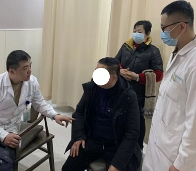 杭州男子一咳嗽就晕倒，样子吓坏医生！这习惯可能你正在做...（组图） - 2
