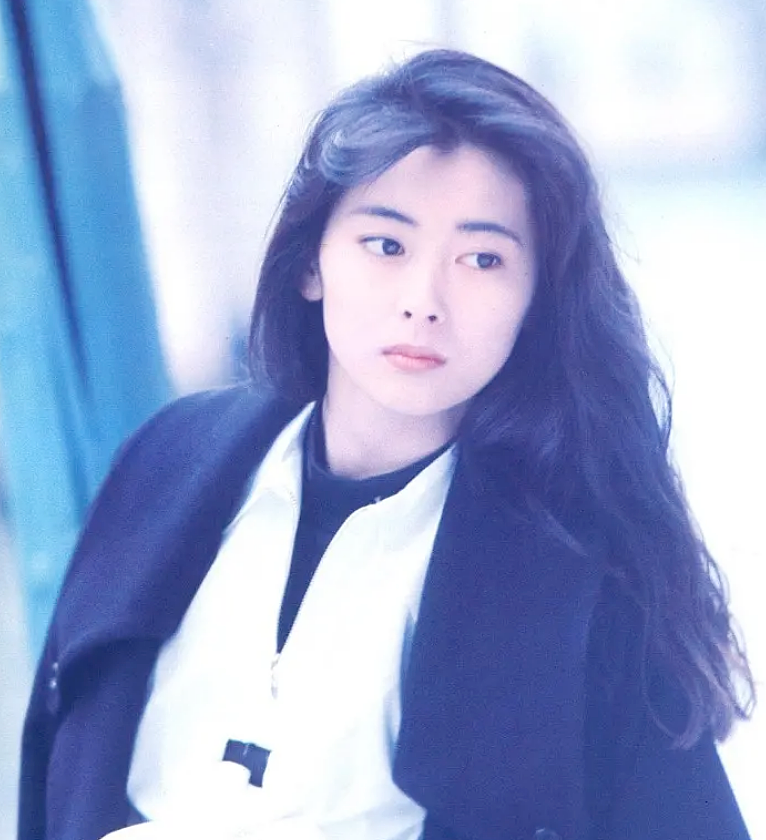 90年代那些颜值惊人的日本女星！年轻时的倾城容颜，让人看一眼就沦陷…（组图） - 24
