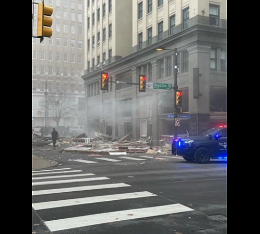 市中心酒店突发大爆炸！门窗全被炸飞成碎片，有人跳窗逃命！多人受伤（组图） - 21