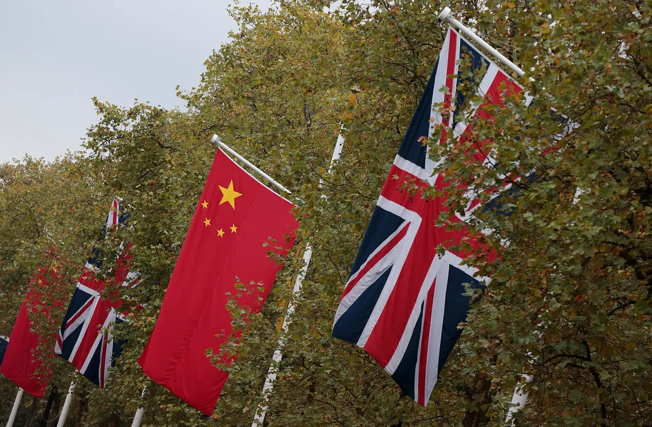 中国指控英国MI6间谍活动，专家：中英关系恐恶化（组图） - 1