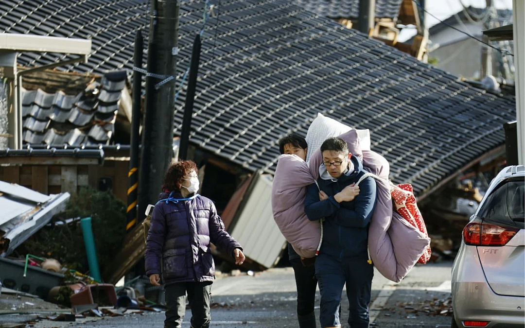 日本男子仅一天失去老婆孩子10个家人，这次地震比想象中更残酷…（组图） - 2