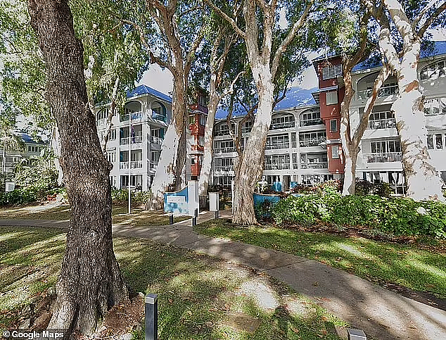 昆州公寓楼发生命案，80岁老翁惨死，1女子被捕！距热门海滩仅数米（组图） - 2