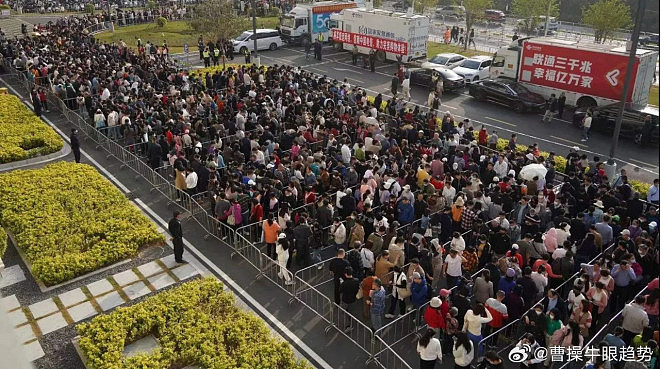 深圳Costco首日1小时涌5000人，这个包10分钟售罄（组图） - 1