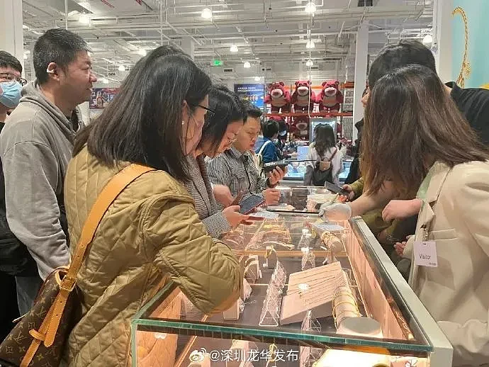 深圳Costco首日1小时涌5000人，这个包10分钟售罄（组图） - 5
