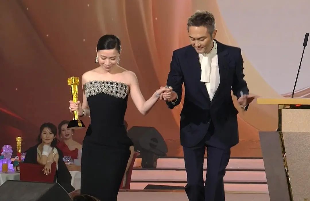 TVB颁奖礼名单出炉！佘诗曼三封视后，《新闻女王》成最大赢家（组图） - 8