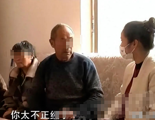 公婆搬进儿子儿媳婚房，4人同睡一张床？原因曝光评论骂疯（组图） - 2