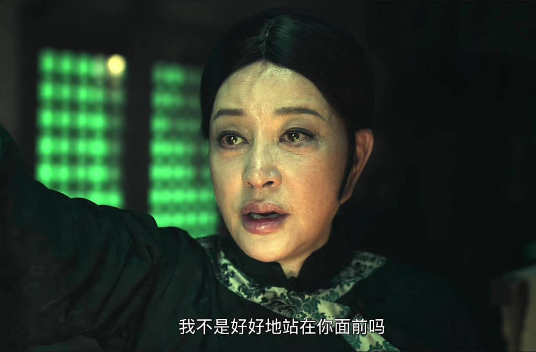 刘晓庆新电影终放弃扮少女，看清她的真实皮肤状态（组图） - 3