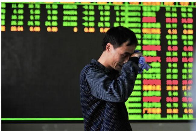 中国股市频破底，财经网红崩溃直呼要做3件事（组图） - 1