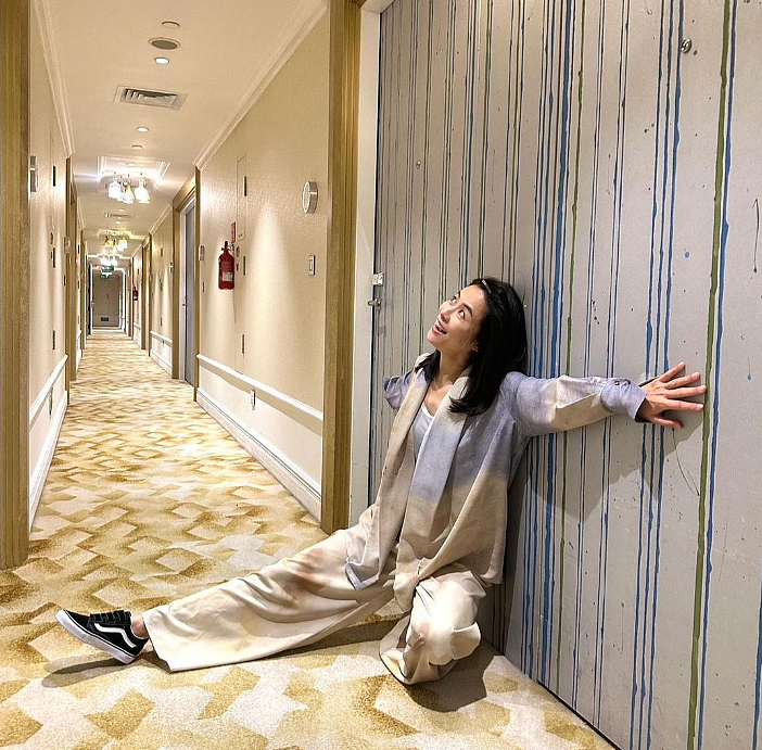 看完佘诗曼新买的3000万港岛豪宅，终于明白TVB单身富婆的生活有多爽（组图） - 27