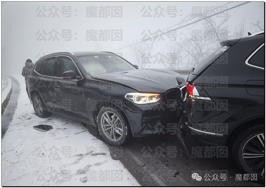 疯传！中国南方突降暴雪，几十部汽车诡异碰撞变形，现场极为惨烈（组图） - 51