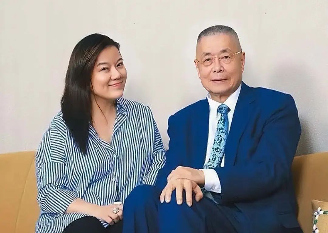84岁钢琴大师刘诗昆老来得子！3个月儿子颜值高，想和47岁妻子生三胎（组图） - 8
