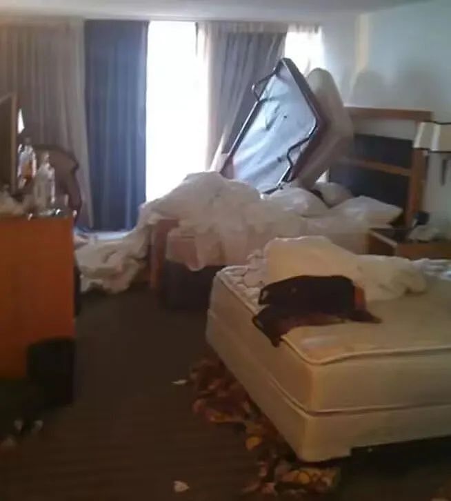 女孩和男网友奔现想玩3人，被拒后在酒店床上拉翔发泄（视频/组图） - 20