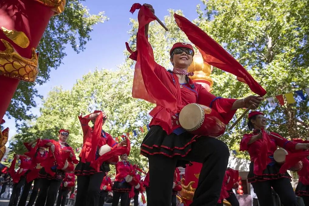 堪培拉人要变“时间管理大师”！灯光秀、入籍仪式、文化表演丰富周末，来查收活动合集！（组图） - 5