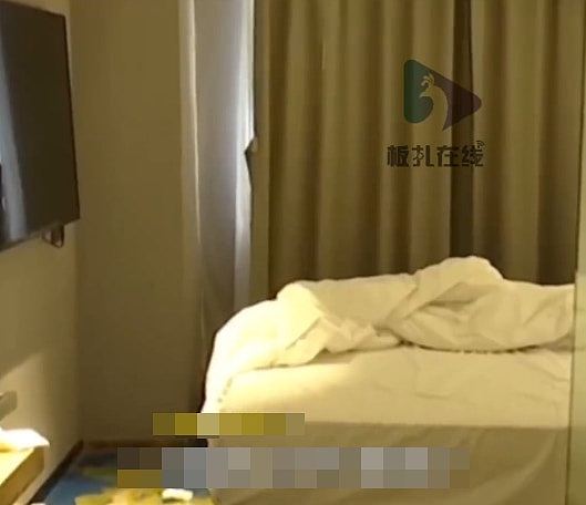 情侣入住深圳酒店，赤身裸体时被清洁员开房门，索偿10倍房费遭拒（组图） - 1