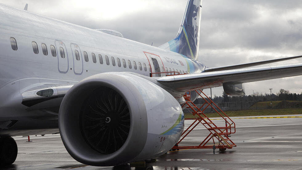 波音公司：意识到737 MAX 9型客机事故的“严重性”（组图） - 1