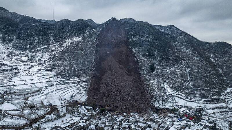 中国云南山崩44人全罹难，居民控采煤酿悲剧（组图） - 1