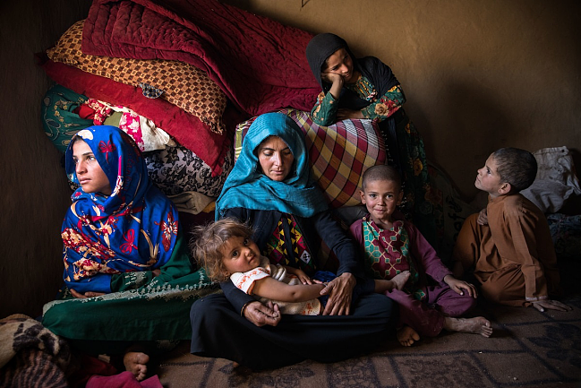 卖女儿求生或饿死，饥贫下阿富汗童婚现象激增，6岁女童成“小新娘”（组图） - 6