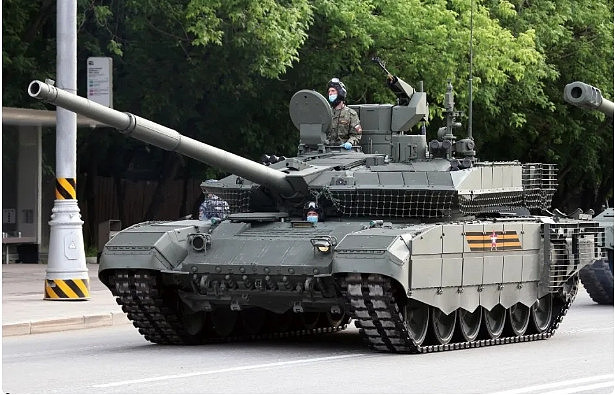 俄坦克安装热成象仪，连logo都没遮，害惨中国公司（图） - 1