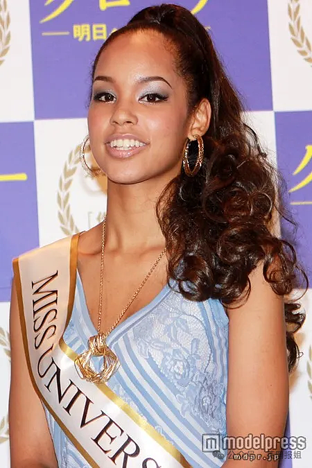 乌克兰美女拿下“日本小姐”选美冠军！日网吵翻：血统不纯，评委瞎了（组图） - 23
