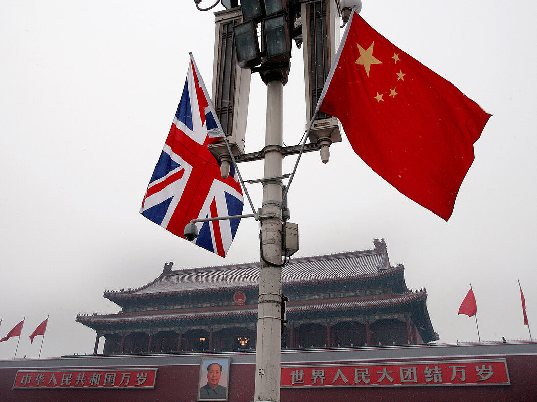 纽时：中国承认以间谍罪名监禁一名英国商人（图） - 1