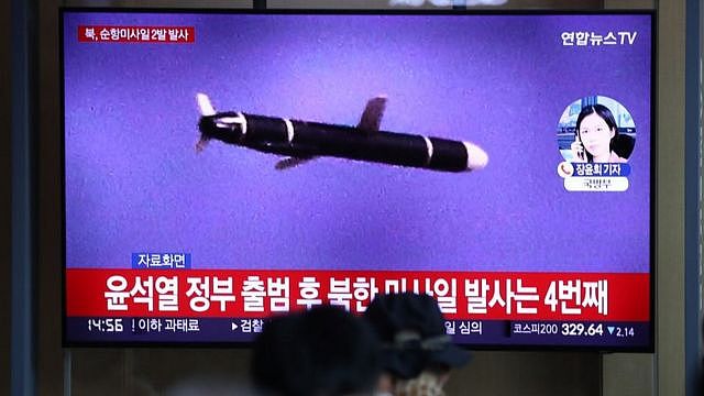外媒：朝鲜向其东海岸发射巡航导弹（组图） - 1