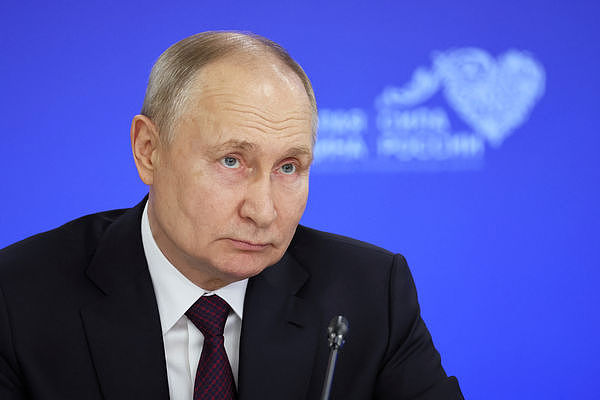 普京登记参选俄罗斯总统，“几乎100％稳赢”将再执政6年（图） - 1