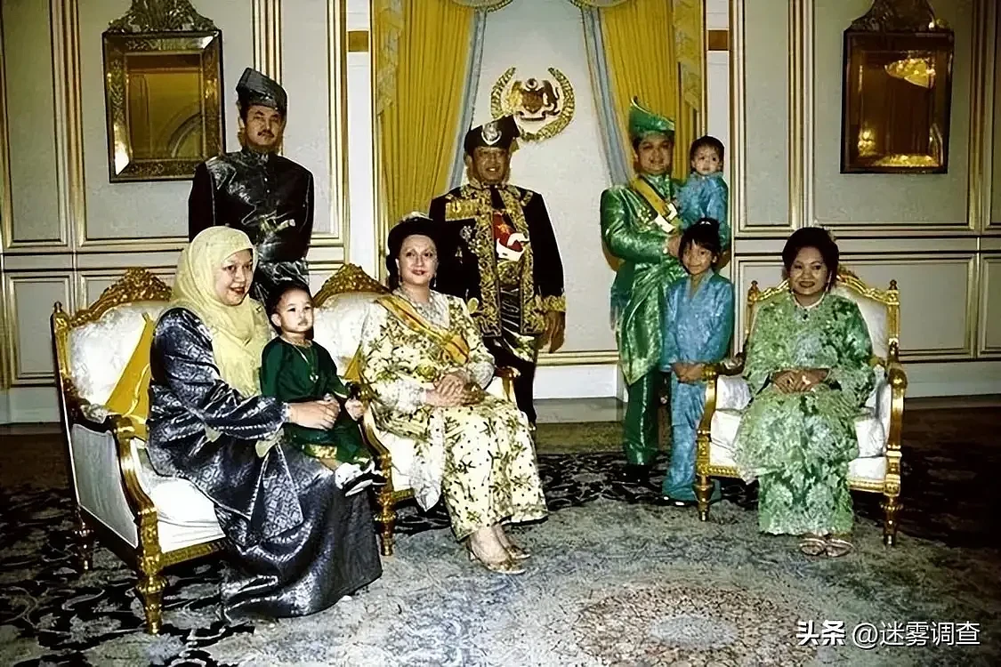 印尼顶级嫩模嫁入马来王室，原以为灰姑娘变王妃，却是掉落魔窟（组图） - 5