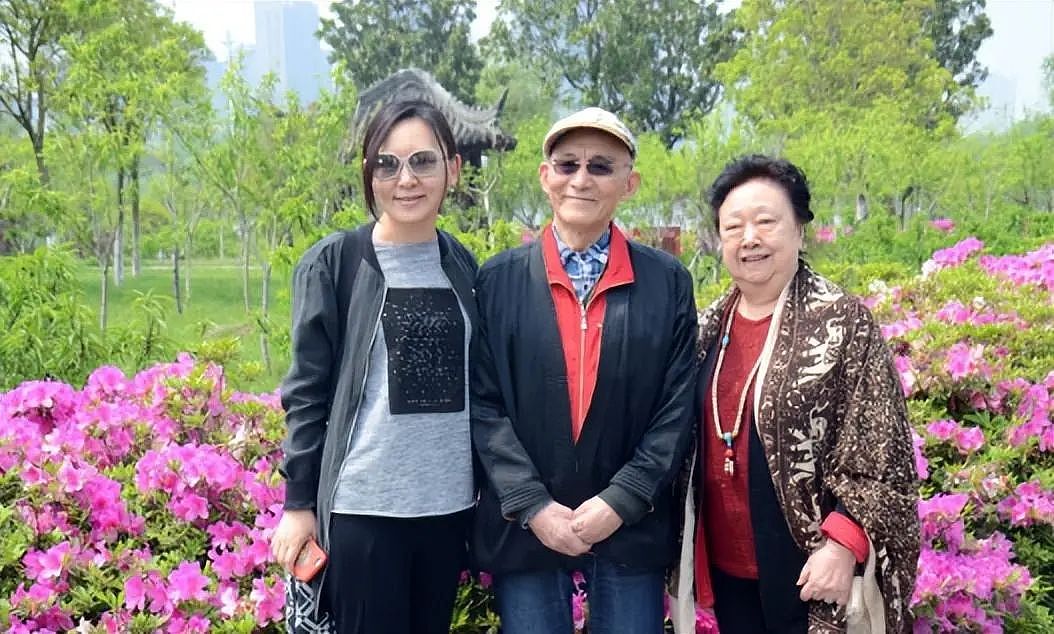 “济公”游本昌晚年散尽家产，76岁出家，如今91岁却被央视两次点名（组图） - 35