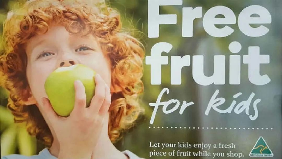 太尴尬了！澳洲华人妈妈偷儿童免费水果，被超市人员当场逮住！这些不要脸的人，把全体华人都给坑了...（组图） - 2