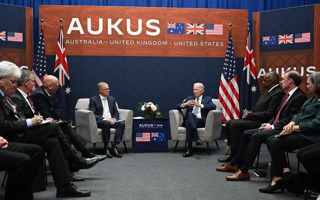 “这不是新西兰！”新西兰防长和外长齐聚澳洲，AUKUS提上议程，无核化立场松动（组图） - 2