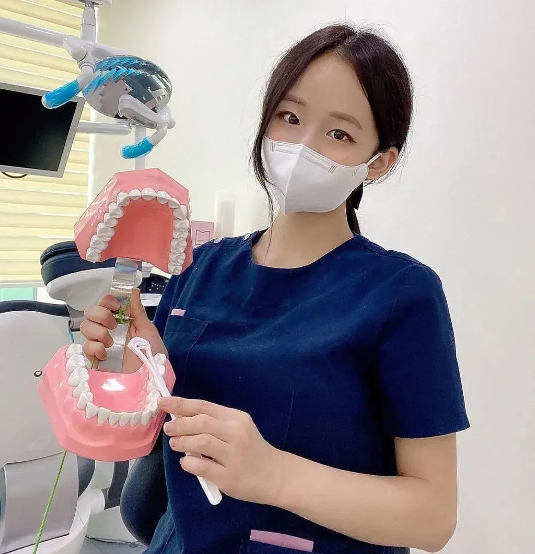 【美女】26岁“女牙医”凹凸身材刷爆全网，网友：我牙好疼（组图） - 3