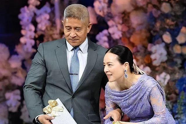 泰国总理参加的华裔奢华婚礼，新人是什么背景？（组图） - 6