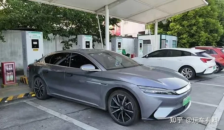 20万的新能源车与20万的燃油车，花费差距有多大？（组图） - 6