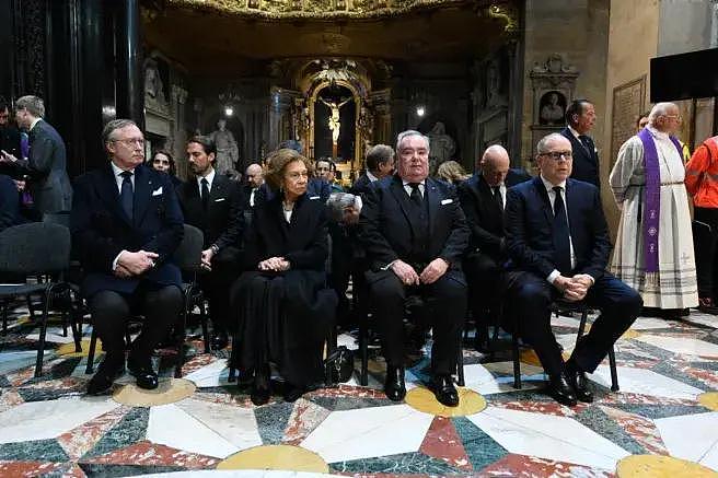 意大利王储的葬礼举行，19岁“网红公主”受关注，将成家族首领（组图） - 2