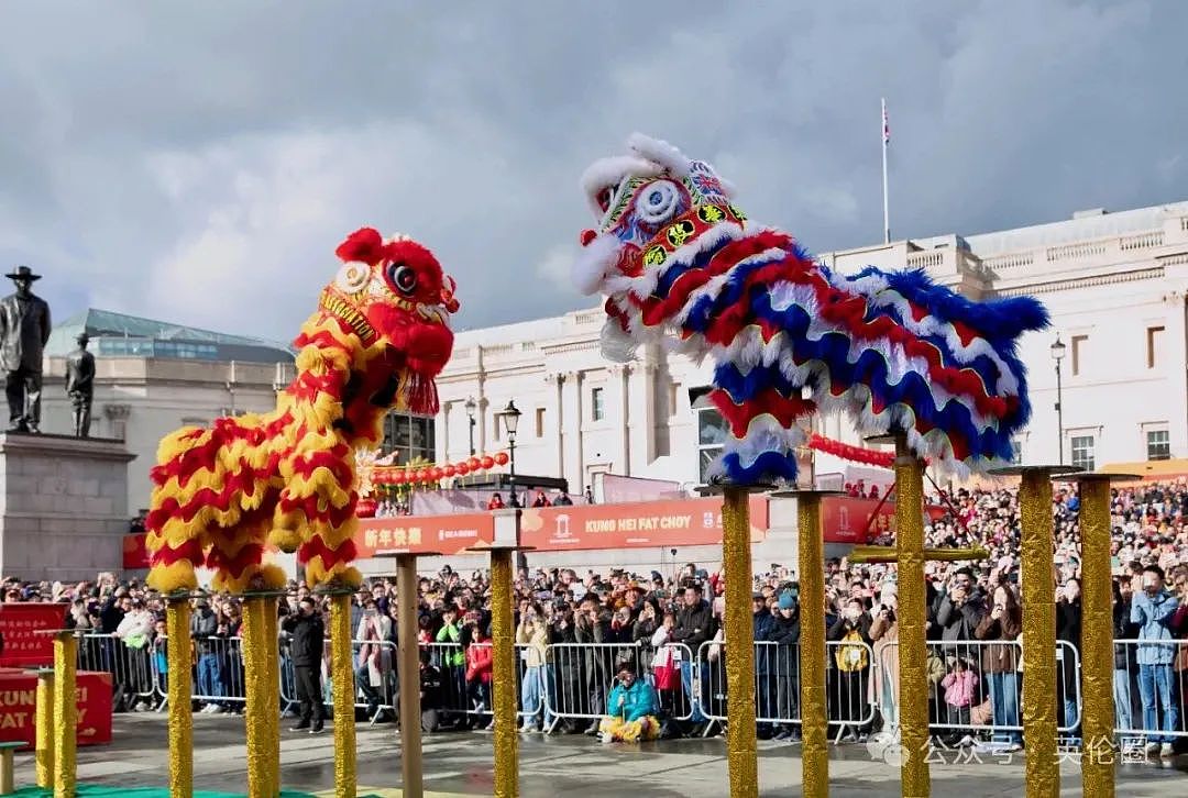 70万人挤爆英国伦敦过春节！ 歪果人炸锅： 英歌舞太帅了！“玉皇大帝财神爷“都来了...（组图） - 48