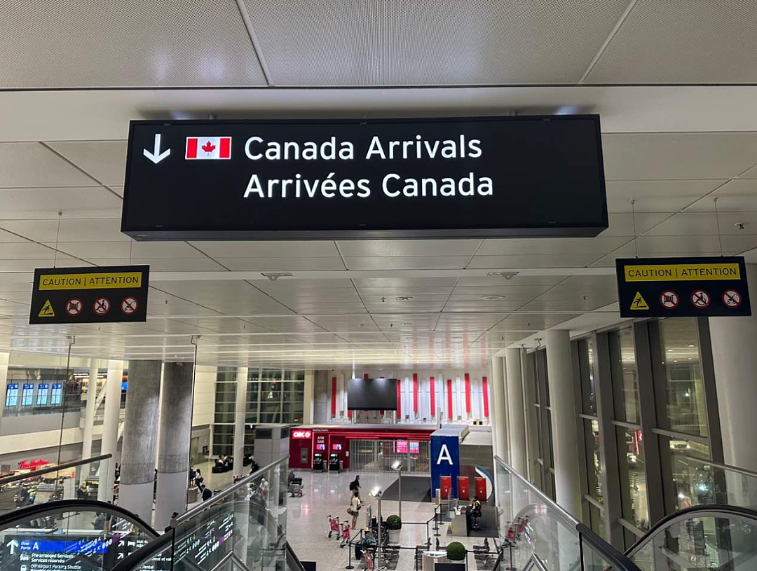 惊爆！加拿大收紧入境限制！大批华人落地被勒令14天离境，当场买回国机票（组图） - 7