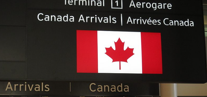 加拿大入境限制大收紧！华人落地被勒令14天离境，还有网友入境旅游遭遇连环盘问...（组图） - 9