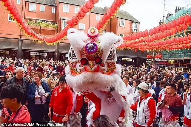 伦敦50万人上街庆中国新年，迎全欧洲最大春节庆典（组图） - 7