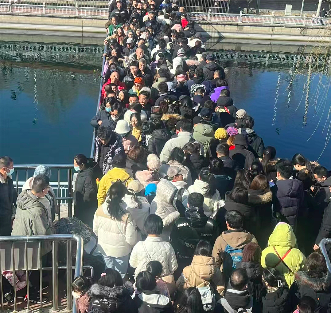 83万人挤爆！曾经最“土”景点，今年春节翻身了（组图） - 25