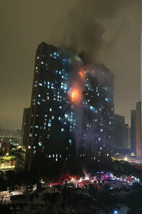 惨烈！南京一小区大火已致15死44伤，事故原因查明（组图） - 2