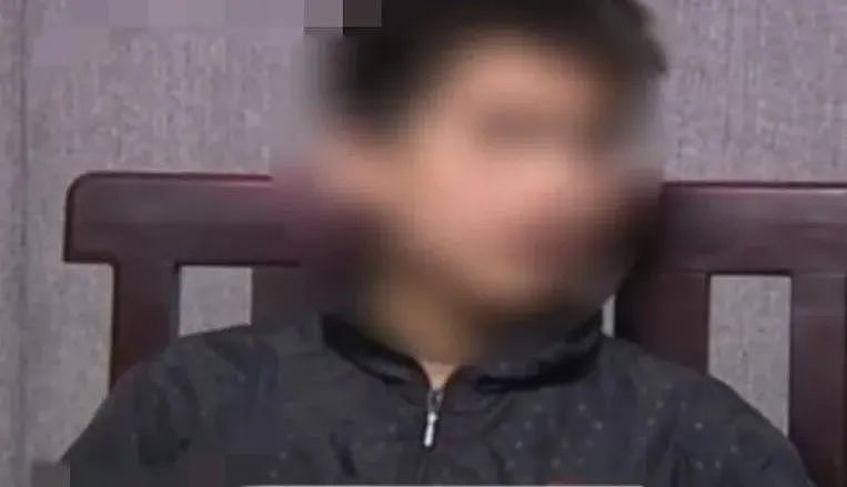 湖南少年因被阻拦玩电脑杀害姑姑一家3人，被抓后说出一句话，让众人愤怒（组图） - 2