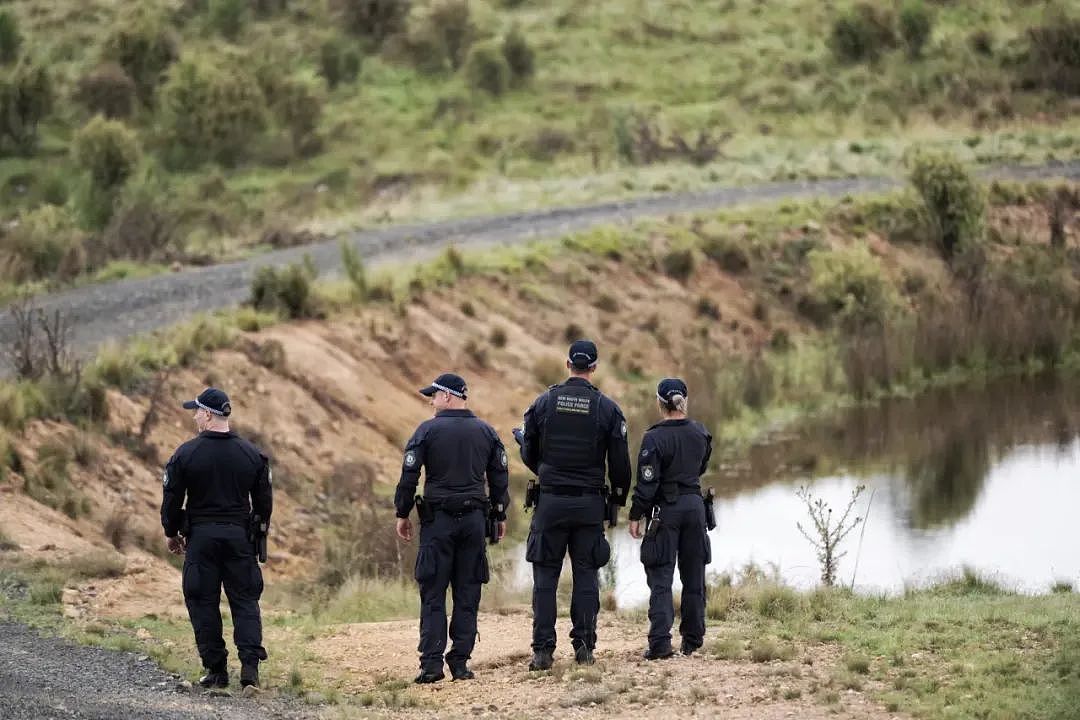 太狗血！大量细节，正在水坝寻尸，澳洲男警察情杀男主持及空少男友（组图） - 21