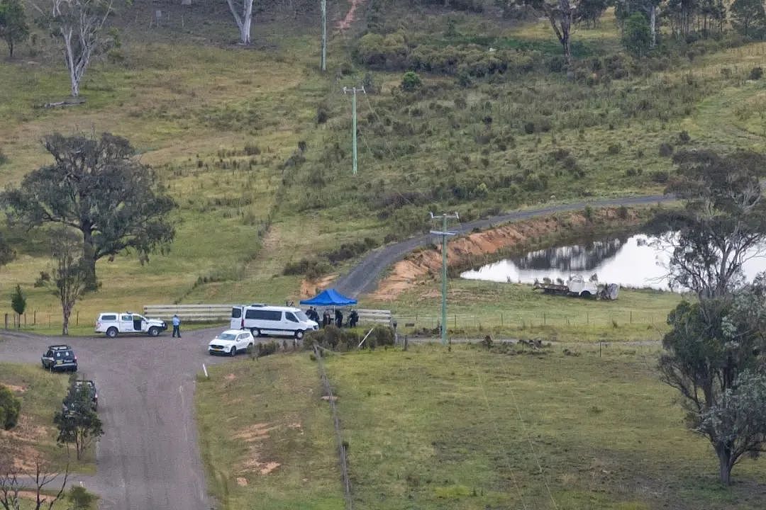 太狗血！大量细节，正在水坝寻尸，澳洲男警察情杀男主持及空少男友（组图） - 20