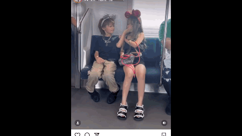 日本11岁小学生辣妹携9岁男友上恋综，当众脱衣熊抱，网友直呼太甜了？（组图） - 16